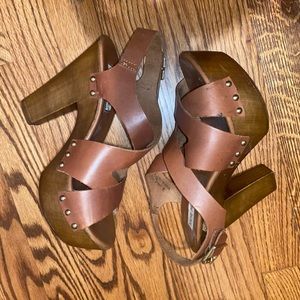 Steve Madden size 9 wooden heels